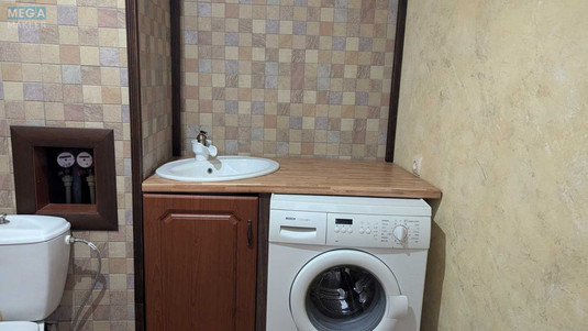 Оренда 2 кімнатної квартири, <a class="location-link" href="/kiev/" title="Недвижимость Київ">Київ</a>, <a class="location-link" href="/kiev/darnickij/" title="Недвижимость Дарницький район">Дарницький р-н</a>, Урлівська вул., 11/44 (изображение 13)