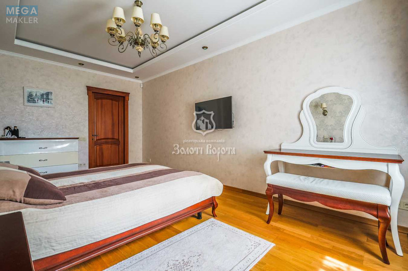 Продаж 3 кімнатної квартири (98,6/45,5/10), 1 пов. 9 пов. будинку, <a class="location-link" href="/vishnevoe/" title="Недвижимость Вишневе">Вишневе</a>, Святоюріївська вул., 22 (изображение 4)