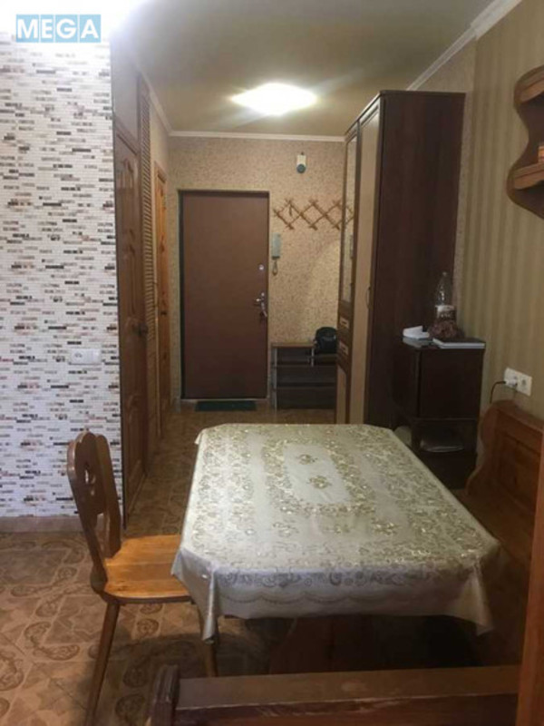 Оренда 1 кімнатної квартири, <a class="location-link" href="/kiev/" title="Недвижимость Київ">Київ</a>, <a class="location-link" href="/kiev/goloseevskij/" title="Недвижимость Голосіївський район">Голосіївський р-н</a>, Феодосийская ул., 48/52 (изображение 4)