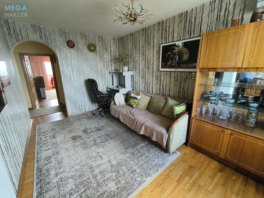 Продаж 3 кімнатної квартири (69/43/8,5), 10 пов. 16 пов. будинку, <a class="location-link" href="/kiev/" title="Недвижимость Київ">Київ</a>, <a class="location-link" href="/kiev/dneprovskij/" title="Недвижимость Дніпровський район">Дніпровський р-н</a>, Івана Миколайчука вул., 17 (изображение 2)