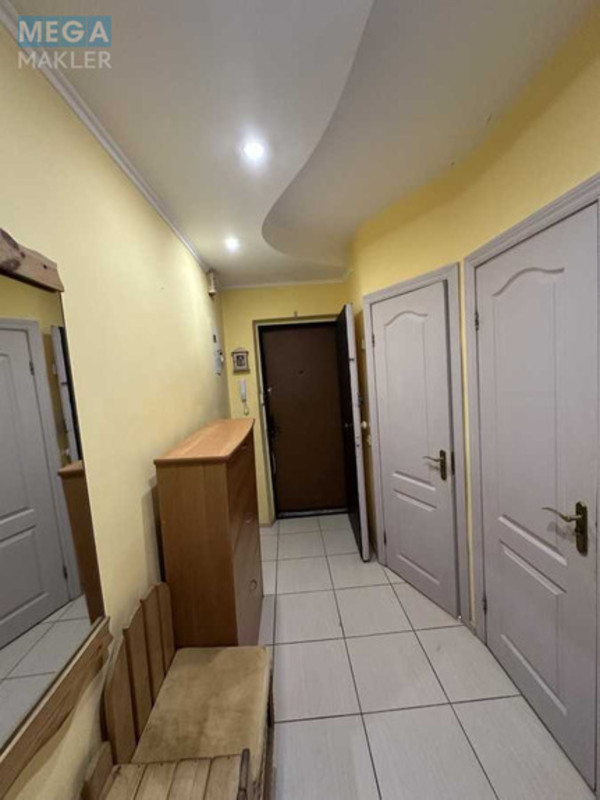 Оренда 2 кімнатної квартири, <a class="location-link" href="/kiev/" title="Недвижимость Київ">Київ</a>, <a class="location-link" href="/kiev/solomenskij/" title="Недвижимость Солом'янський район">Солом'янський р-н</a>, Солом`янська вул., 38 (изображение 11)