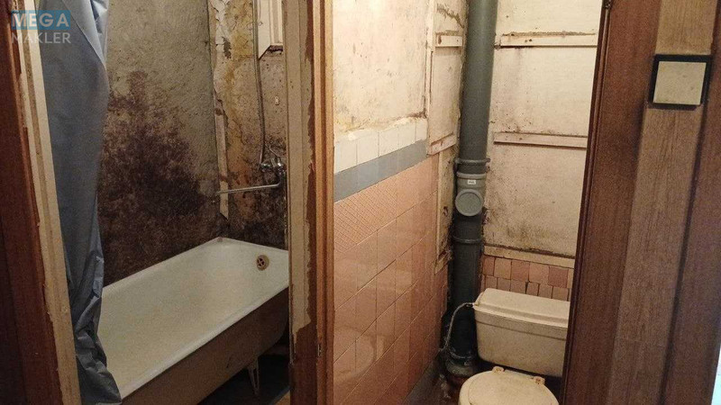 Продаж 3 кімнатної квартири (60/42/7), 1 пов. 9 пов. будинку, <a class="location-link" href="/kiev/" title="Недвижимость Київ">Київ</a>, <a class="location-link" href="/kiev/desnyanskij/" title="Недвижимость Деснянський район">Деснянський р-н</a>, Лісовий просп. (изображение 19)