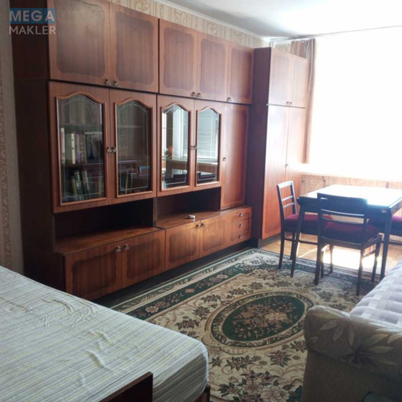 Оренда 1 кімнатної квартири, <a class="location-link" href="/kiev/" title="Недвижимость Київ">Київ</a>, <a class="location-link" href="/kiev/podolskij/" title="Недвижимость Подільський район">Подільський р-н</a>, Свободи просп., 30а (изображение 2)