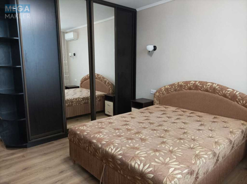 Оренда 3 кімнатної квартири, <a class="location-link" href="/kiev/" title="Недвижимость Київ">Київ</a>, <a class="location-link" href="/kiev/darnickij/" title="Недвижимость Дарницький район">Дарницький р-н</a>, Миколи Бажана просп., 8б (изображение 5)