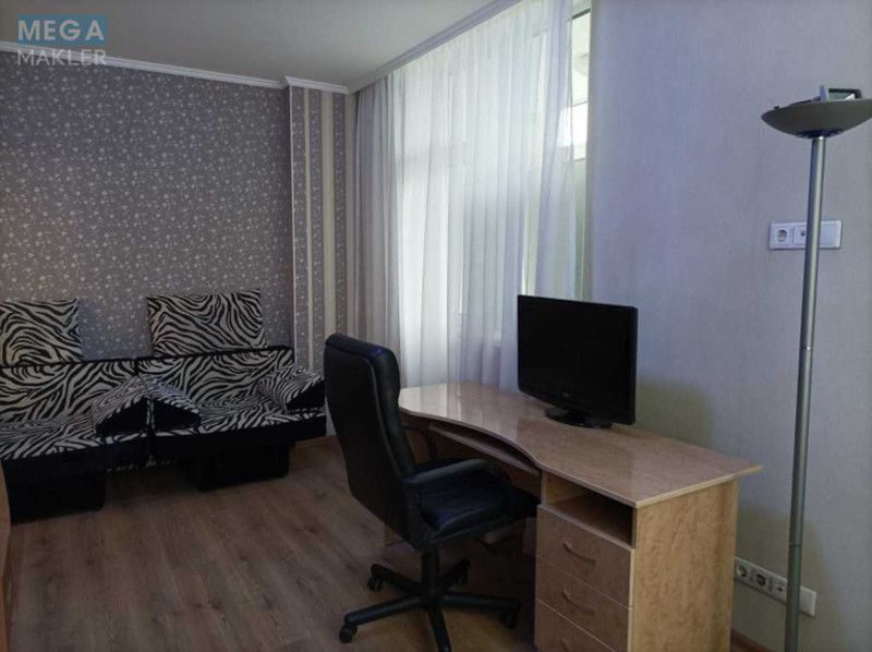 Оренда 3 кімнатної квартири, <a class="location-link" href="/kiev/" title="Недвижимость Київ">Київ</a>, <a class="location-link" href="/kiev/darnickij/" title="Недвижимость Дарницький район">Дарницький р-н</a>, Миколи Бажана просп., 8б (изображение 8)