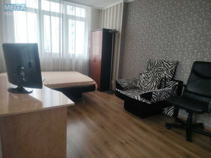 Оренда 3 кімнатної квартири, <a class="location-link" href="/kiev/" title="Недвижимость Київ">Київ</a>, <a class="location-link" href="/kiev/darnickij/" title="Недвижимость Дарницький район">Дарницький р-н</a>, Миколи Бажана просп., 8б (изображение 9)