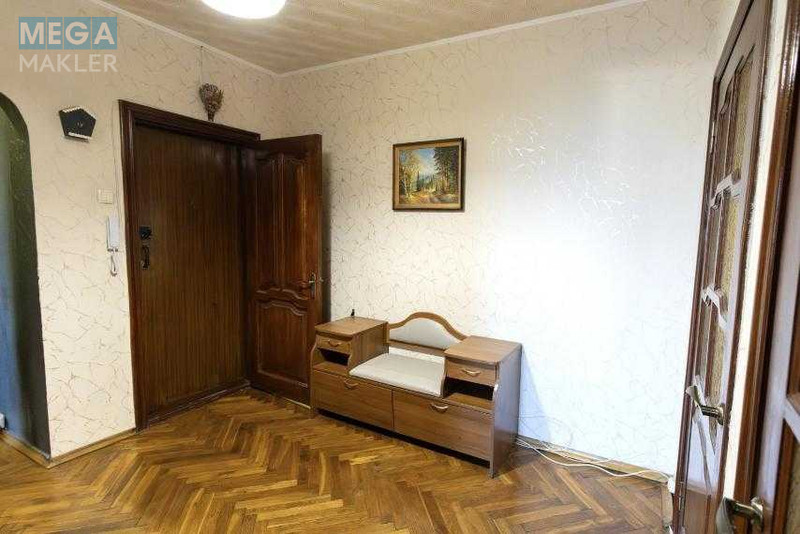 Продаж 3 кімнатної квартири (76/45/8,5), 7 пов. 16 пов. будинку, <a class="location-link" href="/kiev/" title="Недвижимость Київ">Київ</a>, <a class="location-link" href="/kiev/podolskij/" title="Недвижимость Подільський район">Подільський р-н</a>, Квітневий пров., 12 (изображение 3)