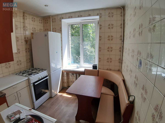 Оренда 1 кімнатної квартири, <a class="location-link" href="/kiev/" title="Недвижимость Київ">Київ</a>, <a class="location-link" href="/kiev/pecherskij/" title="Недвижимость Печерський район">Печерський р-н</a>, Дружбы Народов бульв., 8 (изображение 16)