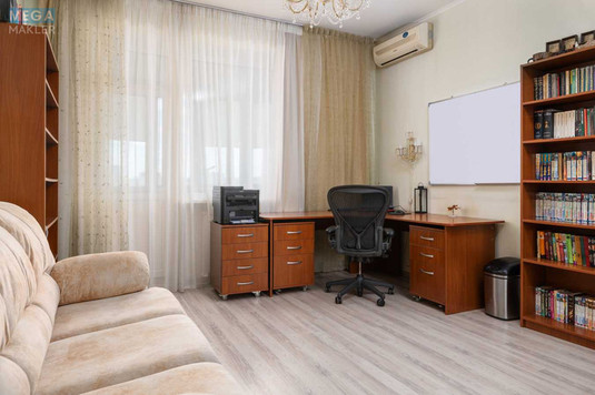 Продаж 3 кімнатної квартири (120/59/14), 10 пов. 17 пов. будинку, <a class="location-link" href="/kiev/" title="Недвижимость Київ">Київ</a>, <a class="location-link" href="/kiev/obolonskij/" title="Недвижимость Оболонський район">Оболонський р-н</a>, Маршала Тимошенко ул., 21 (изображение 9)