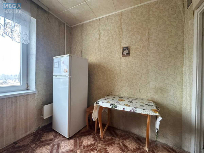 Продаж 3 кімнатної квартири (70/40/8), 6 пов. 9 пов. будинку, <a class="location-link" href="/kiev/" title="Недвижимость Київ">Київ</a>, <a class="location-link" href="/kiev/darnickij/" title="Недвижимость Дарницький район">Дарницький р-н</a>, Здолбунівська вул., 7а (изображение 5)