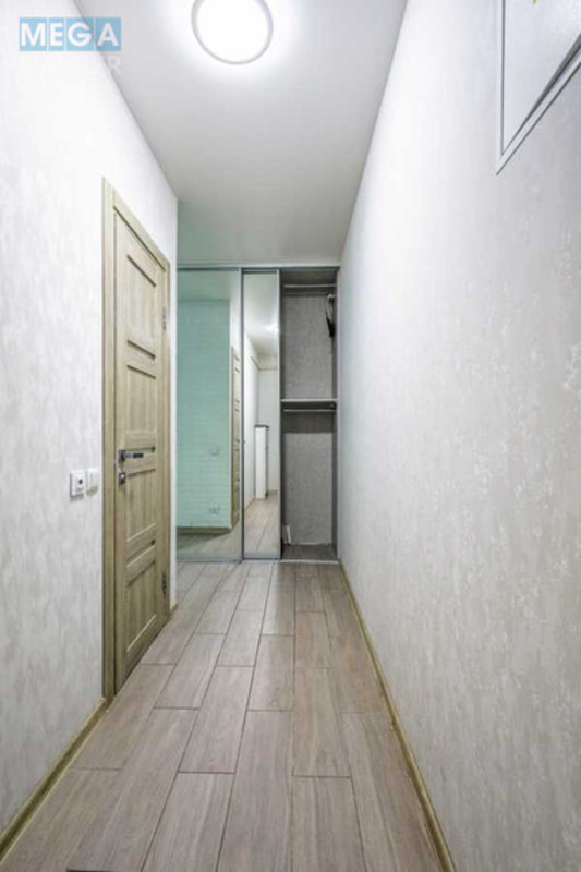 Продаж 1 кімнатної квартири (31,1/15,1/6,1), 1 пов. 5 пов. будинку, <a class="location-link" href="/kiev/" title="Недвижимость Київ">Київ</a>, <a class="location-link" href="/kiev/dneprovskij/" title="Недвижимость Дніпровський район">Дніпровський р-н</a>, Тампере вул., 1/22 (изображение 9)