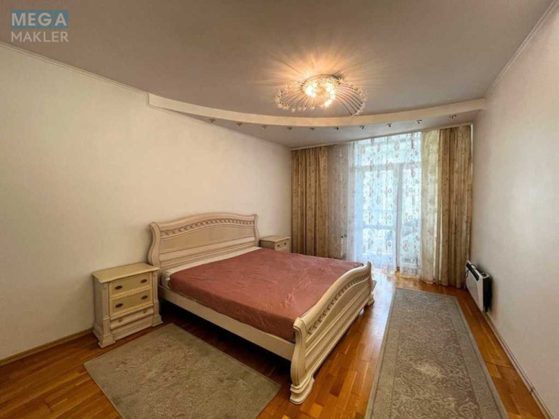 Оренда 3 кімнатної квартири, <a class="location-link" href="/kiev/" title="Недвижимость Київ">Київ</a>, <a class="location-link" href="/kiev/dneprovskij/" title="Недвижимость Дніпровський район">Дніпровський р-н</a>, Митрополита Андрея Шептицького вул., 10 (изображение 2)