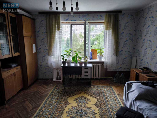Продаж 2 кімнатної квартири (52/30/7), 5 пов. 9 пов. будинку, <a class="location-link" href="/kiev/" title="Недвижимость Київ">Київ</a>, <a class="location-link" href="/kiev/goloseevskij/" title="Недвижимость Голосіївський район">Голосіївський р-н</a>, Стратегическое шоссе, 15 (изображение 3)