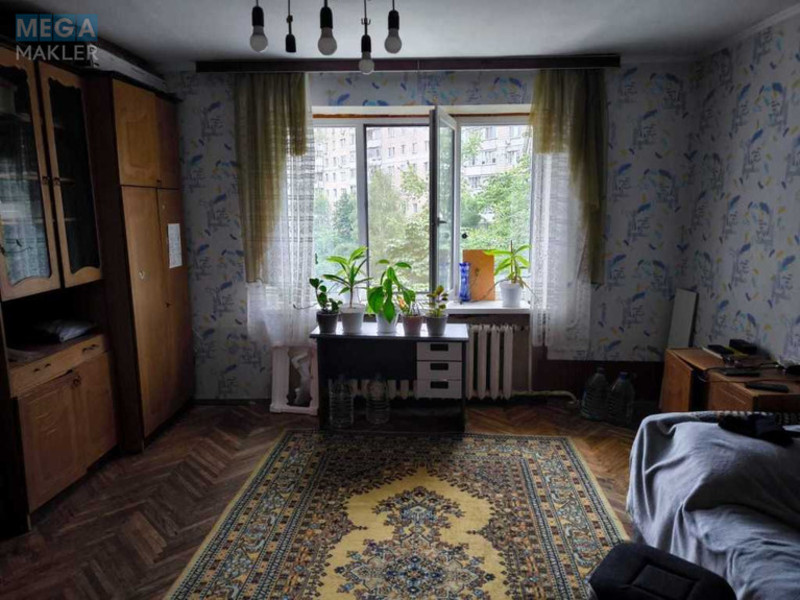Продаж 2 кімнатної квартири (52/30/7), 5 пов. 9 пов. будинку, <a class="location-link" href="/kiev/" title="Недвижимость Київ">Київ</a>, <a class="location-link" href="/kiev/goloseevskij/" title="Недвижимость Голосіївський район">Голосіївський р-н</a>, Стратегическое шоссе, 15 (изображение 3)