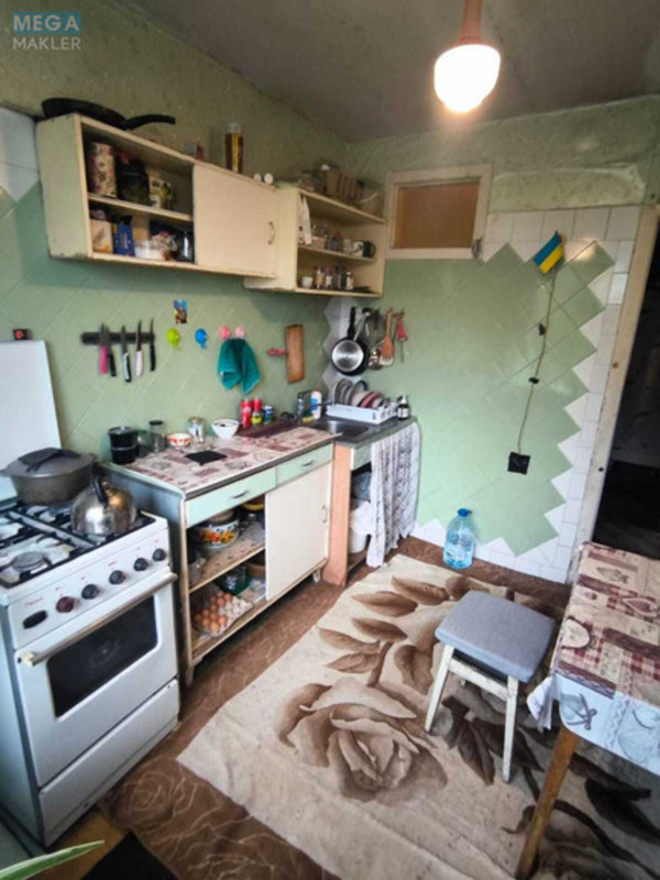 Продаж 2 кімнатної квартири (52/30/7), 5 пов. 9 пов. будинку, <a class="location-link" href="/kiev/" title="Недвижимость Київ">Київ</a>, <a class="location-link" href="/kiev/goloseevskij/" title="Недвижимость Голосіївський район">Голосіївський р-н</a>, Стратегическое шоссе, 15 (изображение 5)