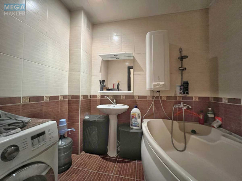 Продаж 3 кімнатної квартири (88,4/46/12), 21 пов. 22 пов. будинку, <a class="location-link" href="/kiev/" title="Недвижимость Київ">Київ</a>, <a class="location-link" href="/kiev/desnyanskij/" title="Недвижимость Деснянський район">Деснянський р-н</a>, Лісківська вул., 32/51 (изображение 10)