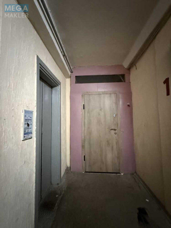 Продаж 1 кімнатної квартири (32/18/8), 1 пов. 9 пов. будинку, <a class="location-link" href="/odessa/" title="Недвижимость Одеса">Одеса</a>, <a class="location-link" href="/odessa/suvorovskij/" title="Недвижимость Суворовський район">Суворовський р-н</a>, Затонского, 22 (изображение 2)
