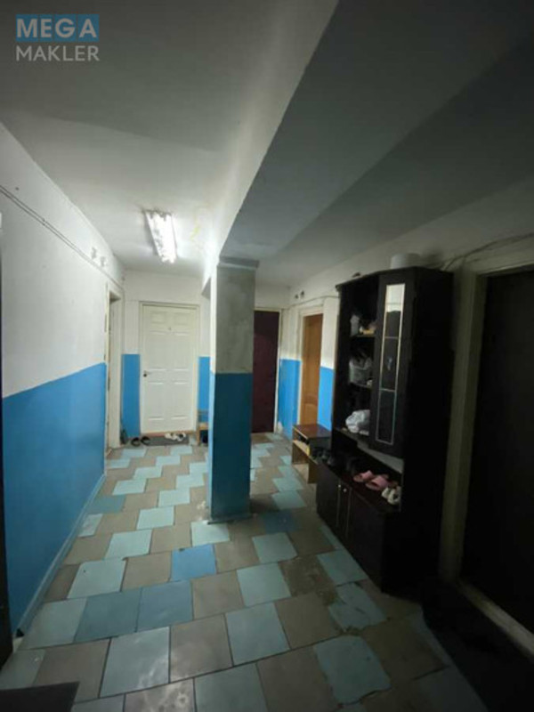 Продаж 7 кімнатної квартири (18/?/?), 4 пов. 5 пов. будинку, <a class="location-link" href="/kiev/" title="Недвижимость Київ">Київ</a>, <a class="location-link" href="/kiev/desnyanskij/" title="Недвижимость Деснянський район">Деснянський р-н</a>, Лісовий просп., 12Б (изображение 8)