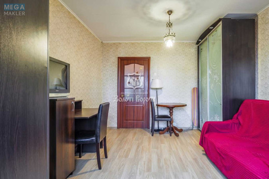 Продаж 1 кімнатної квартири (33/12/6), 10 пов. 10 пов. будинку, <a class="location-link" href="/kiev/" title="Недвижимость Київ">Київ</a>, <a class="location-link" href="/kiev/desnyanskij/" title="Недвижимость Деснянський район">Деснянський р-н</a>, Милославська вул., 17а (изображение 2)