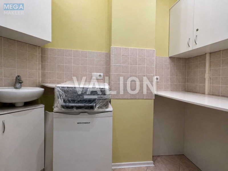 Продаж 2 кімнатної квартири (42/23/2,8), 1 пов. 4 пов. будинку, <a class="location-link" href="/kiev/" title="Недвижимость Київ">Київ</a>, <a class="location-link" href="/kiev/podolskij/" title="Недвижимость Подільський район">Подільський р-н</a>, Оболонская ул., 39 (изображение 7)