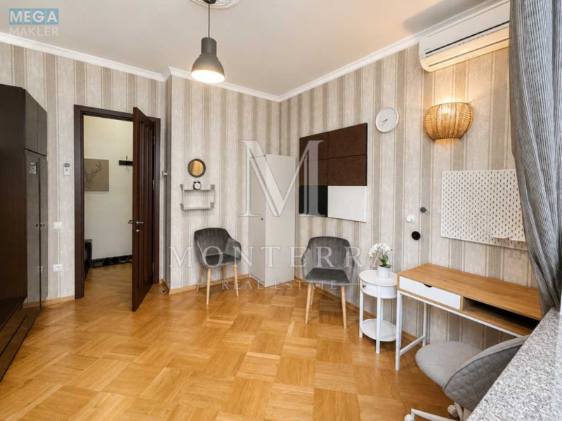 Продаж 3 кімнатної квартири (74,3/50,3/8,5), 2 пов. 5 пов. будинку, <a class="location-link" href="/kiev/" title="Недвижимость Київ">Київ</a>, <a class="location-link" href="/kiev/pecherskij/" title="Недвижимость Печерський район">Печерський р-н</a>, Арсенальна вул., 15 (изображение 14)