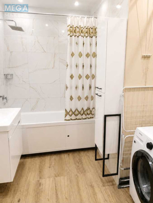 Оренда 2 кімнатної квартири, <a class="location-link" href="/kiev/" title="Недвижимость Київ">Київ</a>, <a class="location-link" href="/kiev/pecherskij/" title="Недвижимость Печерський район">Печерський р-н</a>, Старонаводницька вул., 4 (изображение 10)