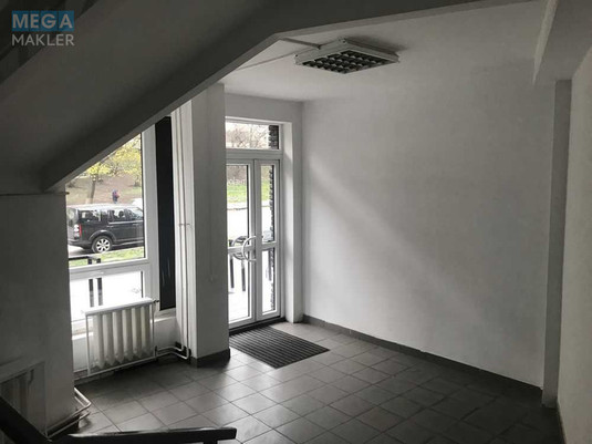 Продаж комерційної нерухомості, 153,40&nbsp;кв.м, под офис, <a class="location-link" href="/kiev/" title="Недвижимость Київ">Київ</a>, <a class="location-link" href="/kiev/ordzhonikidzevskij/" title="Недвижимость Индустриальный (Орджоникидзевский) район">Индустриальный (Орджоникидзевский) р-н</a>, Кудряшова ул., 18А (изображение 13)