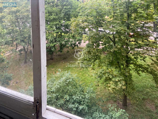Продаж 1 кімнатної квартири (33,5/18,4/6), 3 пов. 9 пов. будинку, <a class="location-link" href="/kiev/" title="Недвижимость Київ">Київ</a>, <a class="location-link" href="/kiev/desnyanskij/" title="Недвижимость Деснянський район">Деснянський р-н</a>, Маршала Жукова вул., 39 (изображение 7)