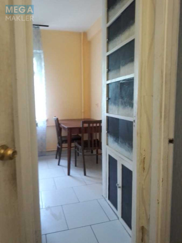 Продаж 2 кімнатної квартири (46,9/30,5/7,3), 4 пов. 5 пов. будинку, <a class="location-link" href="/kiev/" title="Недвижимость Київ">Київ</a>, <a class="location-link" href="/kiev/solomenskij/" title="Недвижимость Солом'янський район">Солом'янський р-н</a>, Героїв Севастополя вул., 17А (изображение 5)