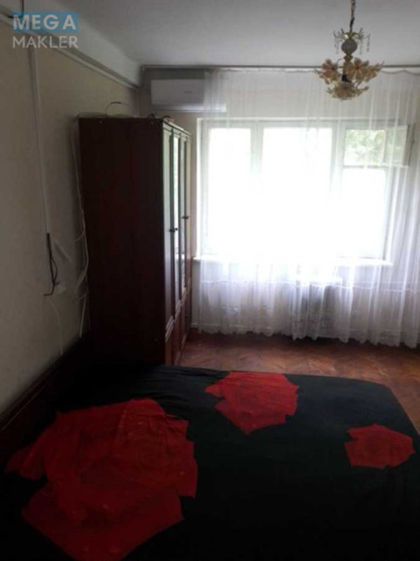 Продаж 2 кімнатної квартири (46,9/30,5/7,3), 4 пов. 5 пов. будинку, <a class="location-link" href="/kiev/" title="Недвижимость Київ">Київ</a>, <a class="location-link" href="/kiev/solomenskij/" title="Недвижимость Солом'янський район">Солом'янський р-н</a>, Героїв Севастополя вул., 17А (изображение 8)