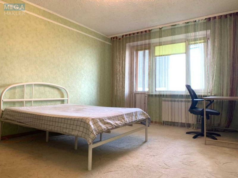 Продаж 1 кімнатної квартири (39/19/7,1), 15 пов. 16 пов. будинку, <a class="location-link" href="/kiev/" title="Недвижимость Київ">Київ</a>, <a class="location-link" href="/kiev/goloseevskij/" title="Недвижимость Голосіївський район">Голосіївський р-н</a>, Академика Заболотного ул., 126/1 (изображение 10)