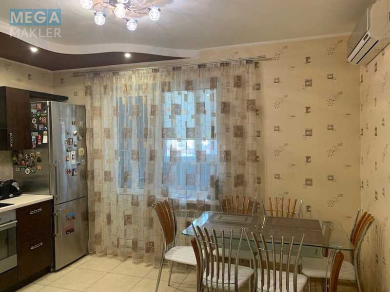 Продаж 2 кімнатної квартири (72,7/31/12,3), 13 пов. 21 пов. будинку, <a class="location-link" href="/kiev/" title="Недвижимость Київ">Київ</a>, <a class="location-link" href="/kiev/podolskij/" title="Недвижимость Подільський район">Подільський р-н</a>, Европейского Союза просп., 31а (изображение 5)