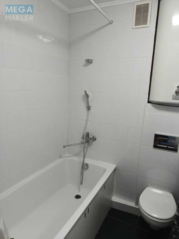 Продаж 2 кімнатної квартири (57/38/8), 11 пов. 26 пов. будинку, <a class="location-link" href="/kiev/" title="Недвижимость Київ">Київ</a>, <a class="location-link" href="/kiev/darnickij/" title="Недвижимость Дарницький район">Дарницький р-н</a>, Соломии Крушельницкой ул., 13 (изображение 6)
