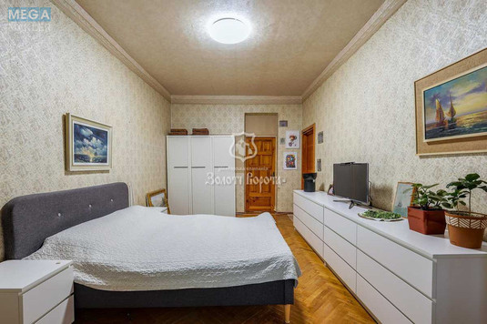 Продаж 3 кімнатної квартири (82,2/52,8/9,8), 3 пов. 5 пов. будинку, <a class="location-link" href="/kiev/" title="Недвижимость Київ">Київ</a>, <a class="location-link" href="/kiev/solomenskij/" title="Недвижимость Солом'янський район">Солом'янський р-н</a>, Іскрівська вул., 3 (изображение 4)