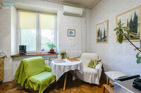 Продаж 3 кімнатної квартири (82,2/52,8/9,8), 3 пов. 5 пов. будинку, <a class="location-link" href="/kiev/" title="Недвижимость Київ">Київ</a>, <a class="location-link" href="/kiev/solomenskij/" title="Недвижимость Солом'янський район">Солом'янський р-н</a>, Іскрівська вул., 3 (изображение 9)