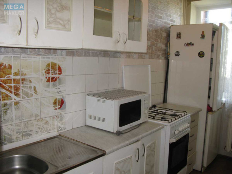 Оренда 1 кімнатної квартири, <a class="location-link" href="/kiev/" title="Недвижимость Київ">Київ</a>, <a class="location-link" href="/kiev/darnickij/" title="Недвижимость Дарницький район">Дарницький р-н</a>, Бориспольская ул. (изображение 7)