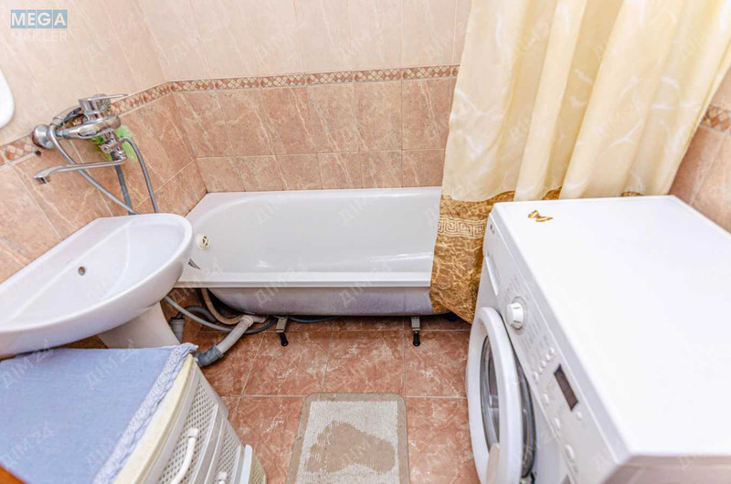 Продаж 1 кімнатної квартири (34/17/8,4), 9 пов. 9 пов. будинку, <a class="location-link" href="/poltava/" title="Недвижимость Полтава">Полтава</a>, <a class="location-link" href="/poltava/oktyabrskij/" title="Недвижимость Жовтневий район">Жовтневий р-н</a>, Полюсна, 16 (изображение 6)