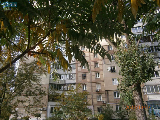 Продаж комерційної нерухомості, 75&nbsp;кв.м, под офис, <a class="location-link" href="/kiev/" title="Недвижимость Київ">Київ</a>, <a class="location-link" href="/kiev/svyatoshinskij/" title="Недвижимость Святошинський район">Святошинський р-н</a>, Феодори Пушиної вул., 8 (изображение 2)