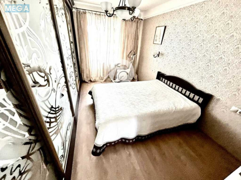Продаж 3 кімнатної квартири (59,3/41/7), 6 пов. 9 пов. будинку, <a class="location-link" href="/kiev/" title="Недвижимость Київ">Київ</a>, <a class="location-link" href="/kiev/goloseevskij/" title="Недвижимость Голосіївський район">Голосіївський р-н</a>, Васильківська вул., 2А (изображение 13)