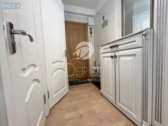 Продаж 3 кімнатної квартири (59,3/41/7), 6 пов. 9 пов. будинку, <a class="location-link" href="/kiev/" title="Недвижимость Київ">Київ</a>, <a class="location-link" href="/kiev/goloseevskij/" title="Недвижимость Голосіївський район">Голосіївський р-н</a>, Васильківська вул., 2А (изображение 17)