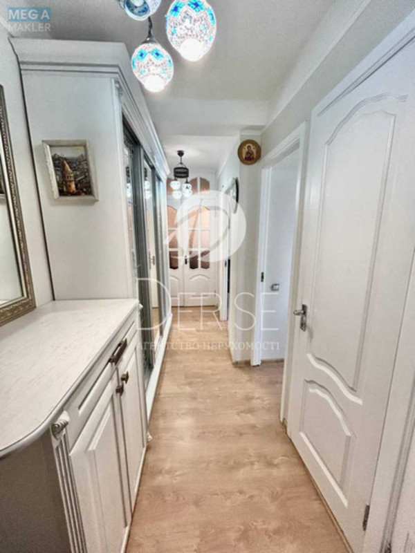 Продаж 3 кімнатної квартири (59,3/41/7), 6 пов. 9 пов. будинку, <a class="location-link" href="/kiev/" title="Недвижимость Київ">Київ</a>, <a class="location-link" href="/kiev/goloseevskij/" title="Недвижимость Голосіївський район">Голосіївський р-н</a>, Васильківська вул., 2А (изображение 22)