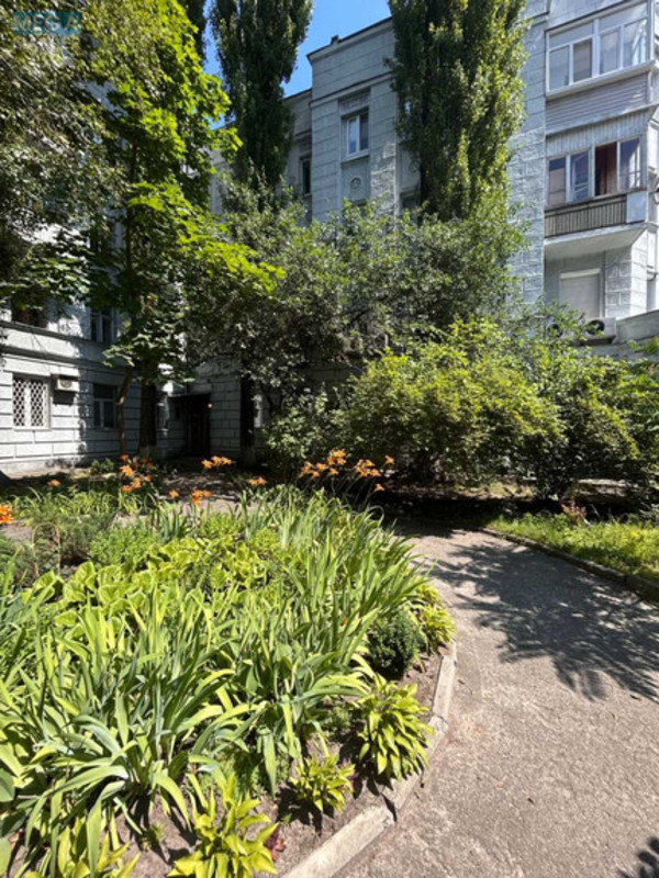 Продаж 2 кімнатної квартири (67/?/14), 1 пов. 4 пов. будинку, <a class="location-link" href="/kiev/" title="Недвижимость Київ">Київ</a>, <a class="location-link" href="/kiev/pecherskij/" title="Недвижимость Печерський район">Печерський р-н</a>, Лютеранська вул., 27-29 (изображение 3)