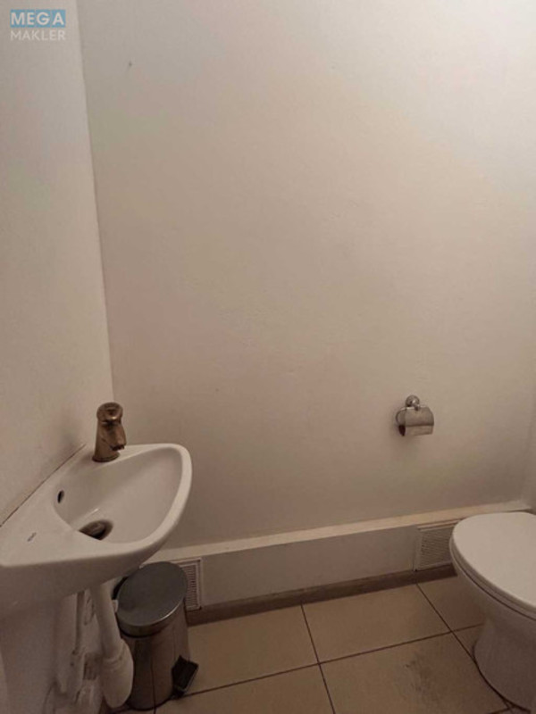 Продаж 2 кімнатної квартири (67/?/14), 1 пов. 4 пов. будинку, <a class="location-link" href="/kiev/" title="Недвижимость Київ">Київ</a>, <a class="location-link" href="/kiev/pecherskij/" title="Недвижимость Печерський район">Печерський р-н</a>, Лютеранська вул., 27-29 (изображение 8)