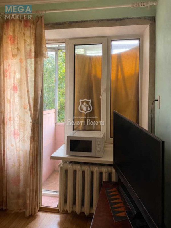 Продаж 2 кімнатної квартири (32,2/20,6/4,8), 2 пов. 3 пов. будинку, <a class="location-link" href="/kiev/" title="Недвижимость Київ">Київ</a>, <a class="location-link" href="/kiev/podolskij/" title="Недвижимость Подільський район">Подільський р-н</a>, Осиповського вул., 33 (изображение 5)
