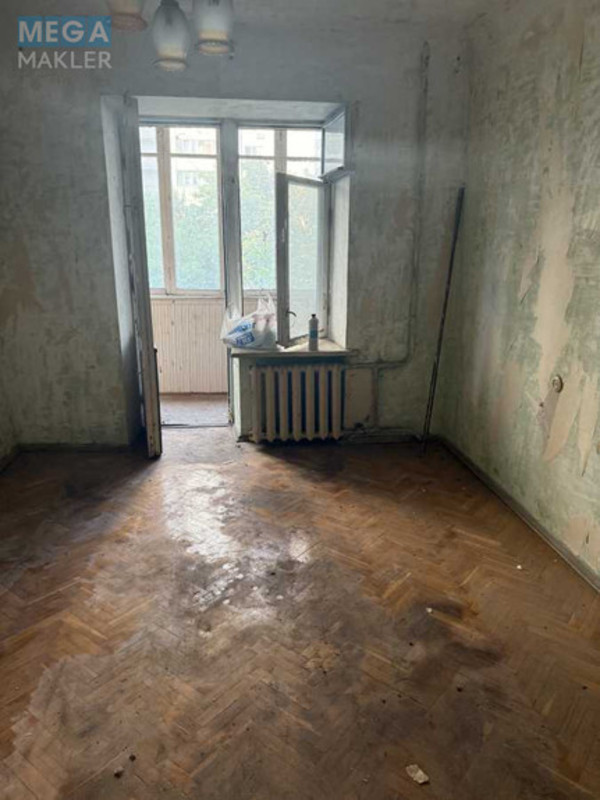 Продаж 2 кімнатної квартири (48/30/7), 3 пов. 9 пов. будинку, <a class="location-link" href="/kiev/" title="Недвижимость Київ">Київ</a>, <a class="location-link" href="/kiev/solomenskij/" title="Недвижимость Солом'янський район">Солом'янський р-н</a>, Митрополита Василия Липковского ул., 37 (изображение 5)