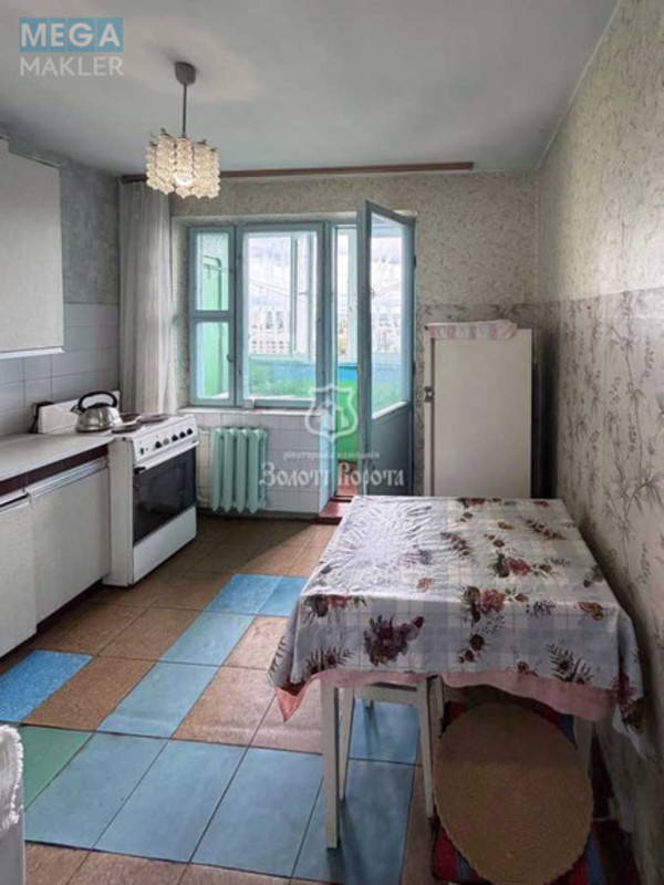 Продаж 1 кімнатної квартири (33,7/15,9/8), 15 пов. 16 пов. будинку, <a class="location-link" href="/kiev/" title="Недвижимость Київ">Київ</a>, <a class="location-link" href="/kiev/dneprovskij/" title="Недвижимость Дніпровський район">Дніпровський р-н</a>, Райдужна вул., 19 (изображение 4)