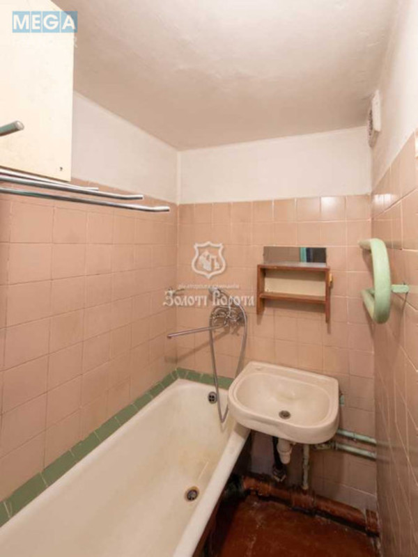 Продаж 1 кімнатної квартири (33,7/15,9/8), 15 пов. 16 пов. будинку, <a class="location-link" href="/kiev/" title="Недвижимость Київ">Київ</a>, <a class="location-link" href="/kiev/dneprovskij/" title="Недвижимость Дніпровський район">Дніпровський р-н</a>, Райдужна вул., 19 (изображение 9)