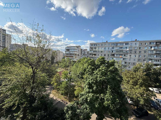Продаж 3 кімнатної квартири (62/?/8), 5 пов. 9 пов. будинку, <a class="location-link" href="/kiev/" title="Недвижимость Київ">Київ</a>, <a class="location-link" href="/kiev/dneprovskij/" title="Недвижимость Дніпровський район">Дніпровський р-н</a>, Березняківська вул., 38 (изображение 2)