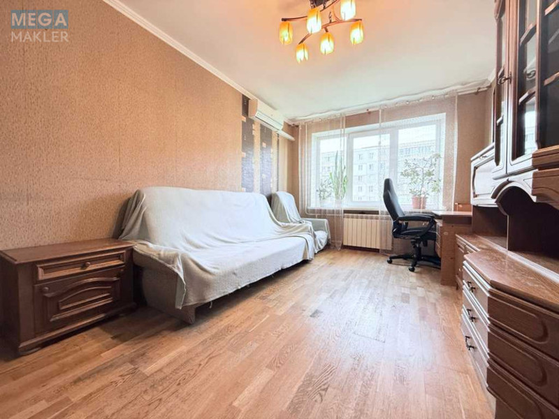 Продаж 3 кімнатної квартири (62/?/8), 5 пов. 9 пов. будинку, <a class="location-link" href="/kiev/" title="Недвижимость Київ">Київ</a>, <a class="location-link" href="/kiev/dneprovskij/" title="Недвижимость Дніпровський район">Дніпровський р-н</a>, Березняківська вул., 38 (изображение 5)