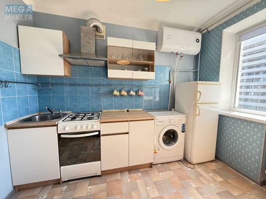 Продаж 1 кімнатної квартири (40/21,5/8,5), 7 пов. 9 пов. будинку, <a class="location-link" href="/kiev/" title="Недвижимость Київ">Київ</a>, <a class="location-link" href="/kiev/pecherskij/" title="Недвижимость Печерський район">Печерський р-н</a>, Професора Підвисоцького вул., 6А (изображение 10)